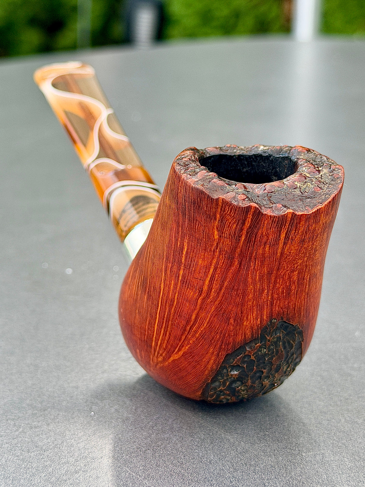 Handgefertigte Bruyère-Pfeife – Freehand Natural teilrustizierung