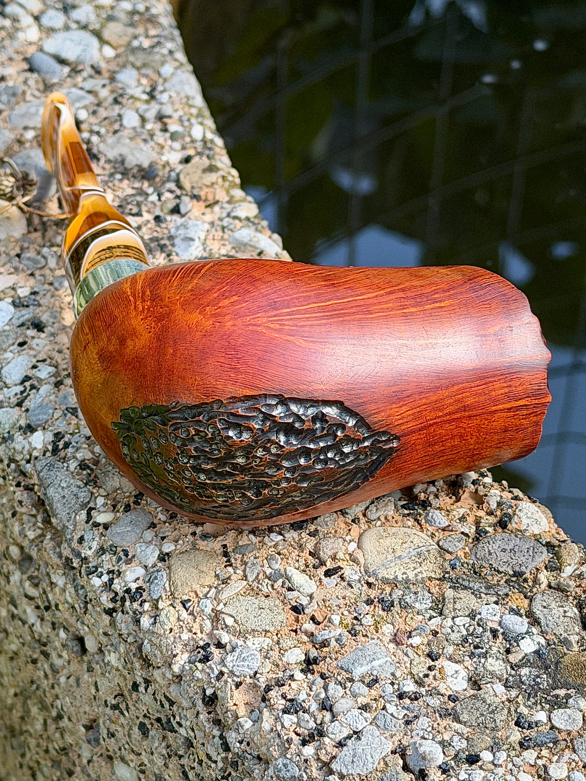 Handgefertigte Bruyère-Pfeife – Freehand Natural teilrustizierung
