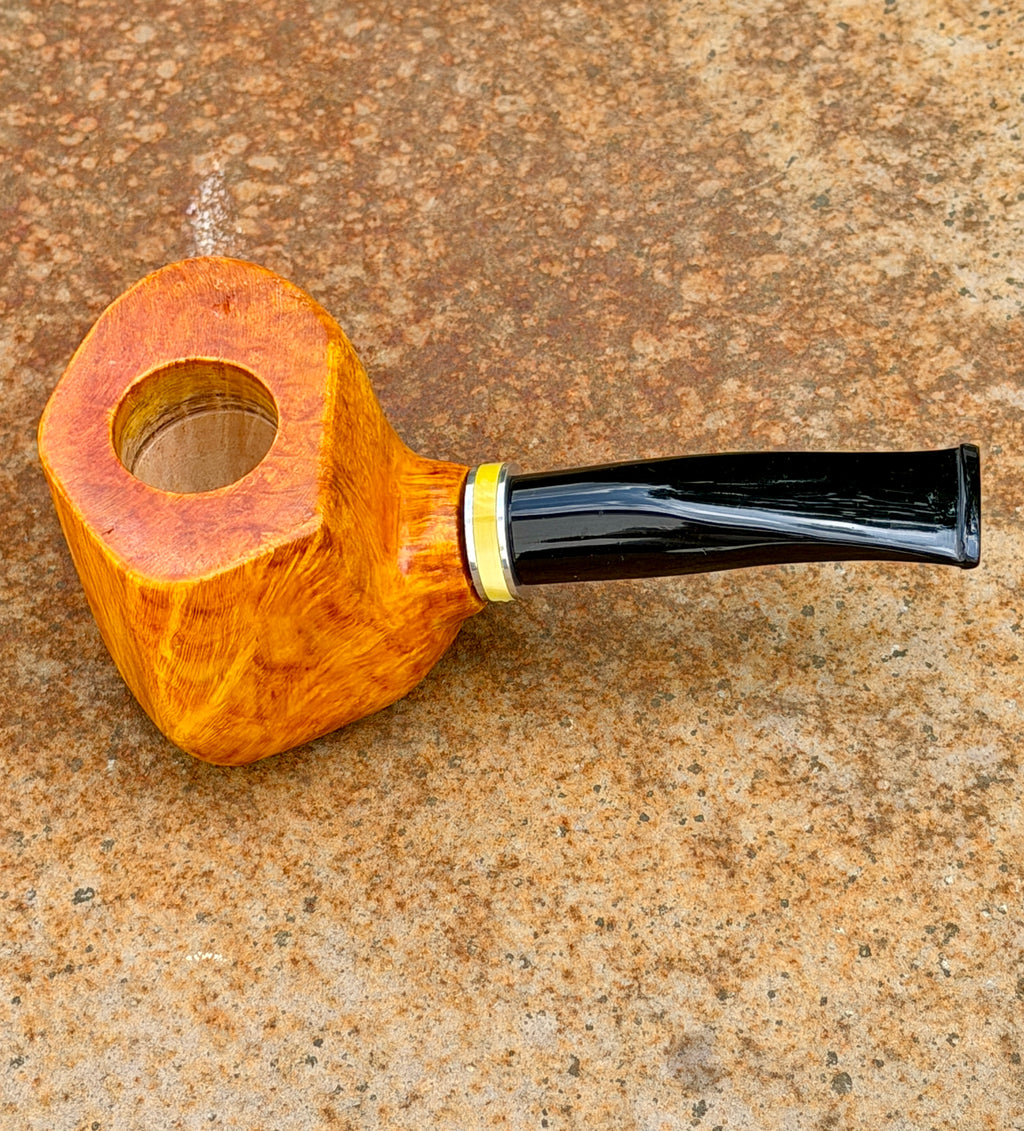 Bruyère Freehand Handpfeife – Ausgefallene Handform