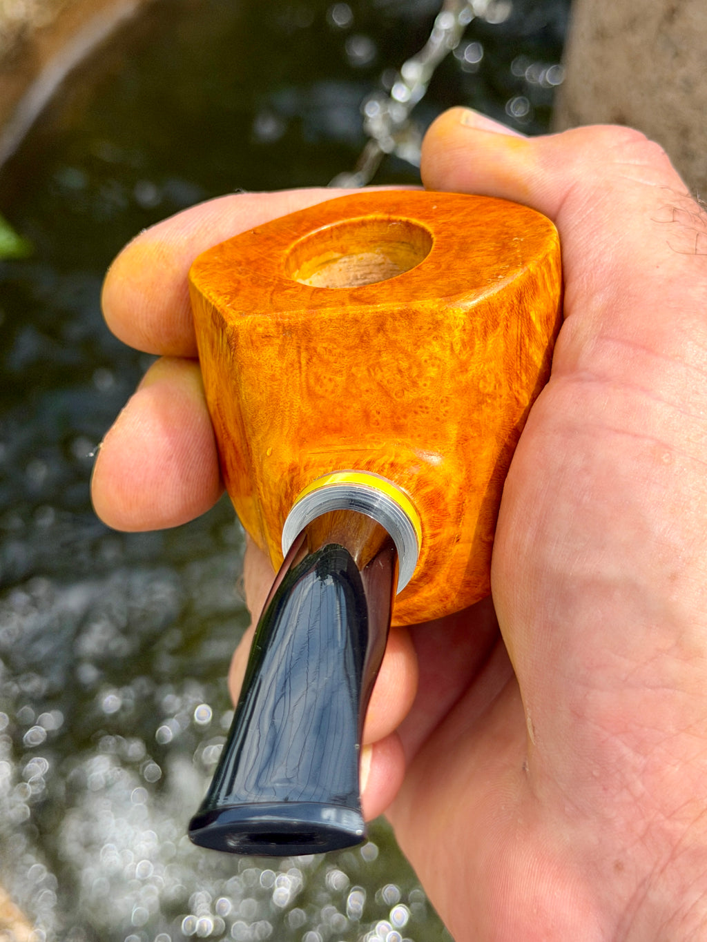 Bruyère Freehand Handpfeife – Ausgefallene Handform